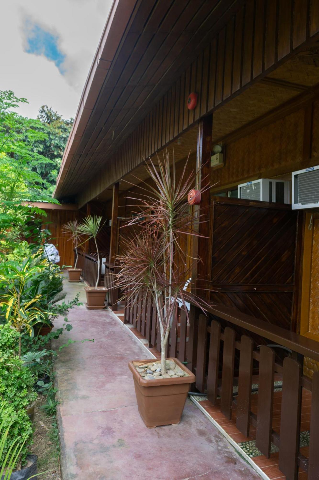 אל נידו Telesfora Beach Cottage מראה חיצוני תמונה